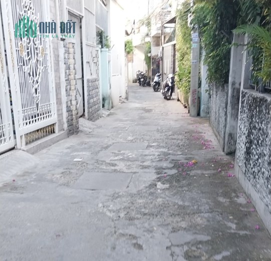 Nhà Đinh Tiên Hoàng gần MT, Góc kiệt 4m, 2 tầng, 1.3x tỷ