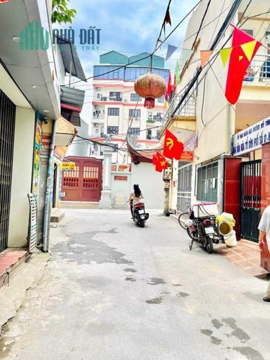 Bán Nhà Ngõ 322 Mỹ Đình 41m2 x 5 tầng, căn góc, 6 phòng ngủ + 1 cửa hàng kinh doanh, full nội thất