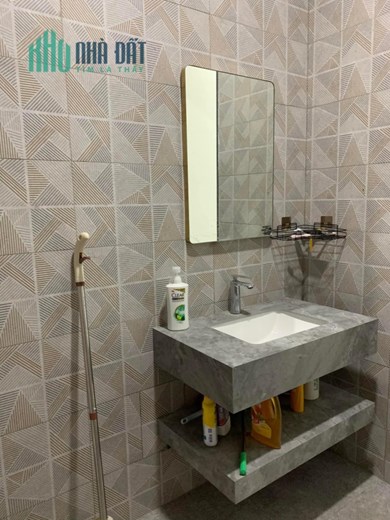 BÁN NHÀ LINH QUANG, 23m2x 3T, MT4m, Ô TÔ ĐỖ CỔNG, LÔ GÓC, KINH DOANH, CHỈ NHỈNH 2 TỶ