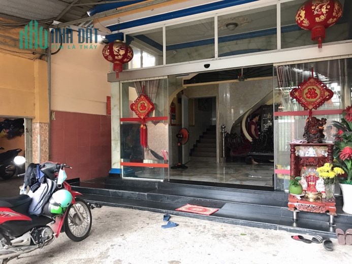 Nhà MT 5Tầng Lê Văn Thịnh, Q2, 165m2, Khai Thác 200Tr/Tháng - Giá 15.5 Tỷ. TL