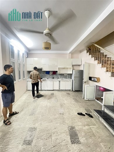 LÔ GÓC-CHỦ TỰ XÂY-34/38m-5 tầng-4.28 tỷ-PHẠM NGỌC THẠCH-TT ĐỐNG ĐA