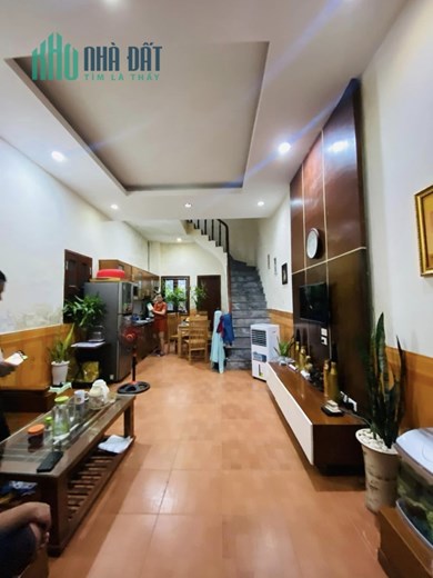80tr/m Có Nhà Khang Trang Ở Ngay-50m-3 tầng-3 ngủ-MT4m-4 tỷ
