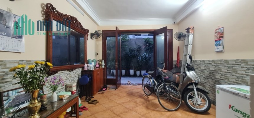 Bán GẤP! Giá chỉ 86 tr/m2 có Nhà 3 tầng ngõ 987 Ngô Gia Tự, gần ô tô, 79m2, giá 6.8 tỷ