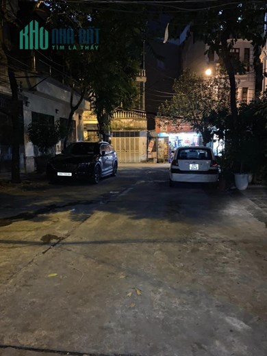 Phố HOÀNG CẦU-Ô TÔ tránh-DT rộng 64m-5T_MT4.3m- RẺ QUÁ 12 TỶ-TTQ ĐỐNG ĐA