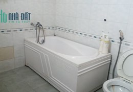 Bdshanoivang cho thuê nhà làm Ngân Hàng, VP cty...DT 120m2x5t Phố Hàng Lược, Ba Đình, Hà Nội.