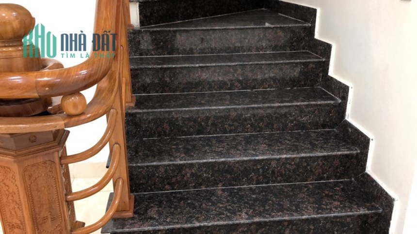 Cho thuê nhà khu hà tiên mặt đường Trần Phú  Diện tích 115m2