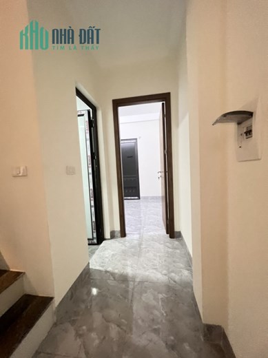 giảm đẩy mạnh 300tr
Bán nhà bán gấp trong vài hôm gấp lắm rồi nhà thị trấn chúc Sơn chỉ 1,3x tỷ