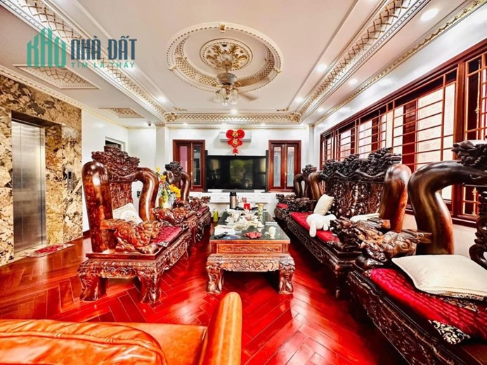 PHÂN LÔ TRIỀU KHÚC, 65M, 6 TẦNG THANG MÁY, 12.X TỶ