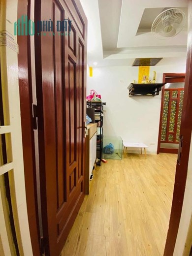 Bán  CCMN Hồ ba Mẫu - Đống Đa, 45m, 2 PN, Full đồ, cách ô tô tránh 10m, đã có sổ, giá 990triệu