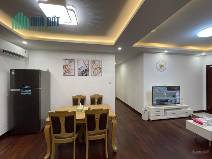 Chính chủ bán CH 07.07 Central Garden Q1 full NT mới cải tạo đẹp, view đẹp nở hậu 90.8m2