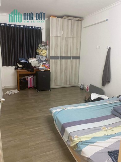 Cho thuê căn hộ Central Graden, 328 Võ Văn Kiệt, Phường Cô Giang, Q.1