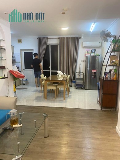 Cho thuê căn hộ Central Graden, 328 Võ Văn Kiệt, Phường Cô Giang, Q.1