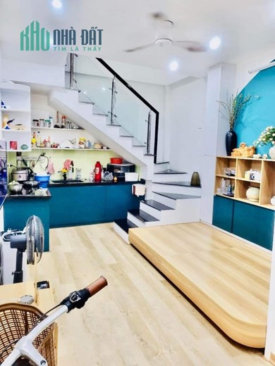 Bán nhà 5 tầng Nguyễn Lương Bằng, Đống Đa nhà đẹp ở sướng chỉ 3 tỷ.
