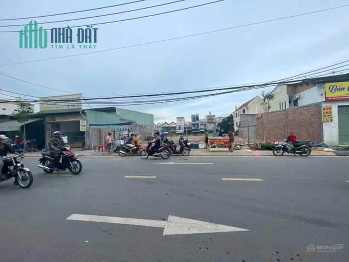 BÁN NHÀ ĐẤT MT 152 ĐƯỜNG CHIẾN KHU, P.THẠNH LỘC QUẬN 12, DT: 2.000M2 THỔ CƯ, GIÁ 300 TỶ