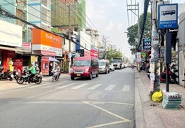 Hiếm, Mặt tiền Hương Lộ 2 - ngay Mã Lò, DT: 18x54m, full thổ cư, C4, Tiện xây, phân lô, 99.9 tỷ
