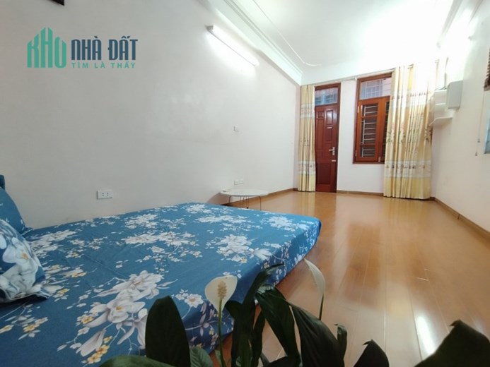 Tôi cần Bán nhà Khương Đình Lô góc 35mx5 tầng tự xây,2 thoáng vĩnh viễn ,ô tô qua nhà,kinh doanh