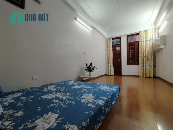 Tôi cần Bán nhà Khương Trung Thanh Xuân Lô góc 35mx5 tầng tự xây,2 thoáng vĩnh viễn ,ô tô qua