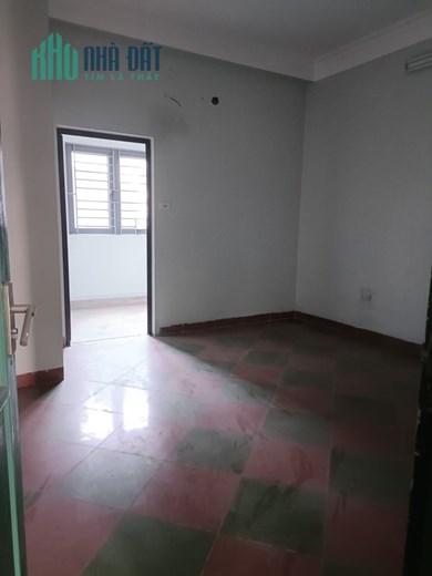 CẦN CHO THUÊ NHÀ VP GIẢI PHÓNG 4 TẦNG, 100M2, GIÁ 25 TRIỆU/THÁNG, HỢP ĐỒNG LÂU DÀI