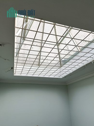 CẦN CHO THUÊ NHÀ VP GIẢI PHÓNG 4 TẦNG, 100M2, GIÁ 25 TRIỆU/THÁNG, HỢP ĐỒNG LÂU DÀI