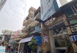 (THANG MÁY) Cho thuê nhà Hoàng Quốc Việt 110m x8T hầm thông sàn VP lớp học mầm non