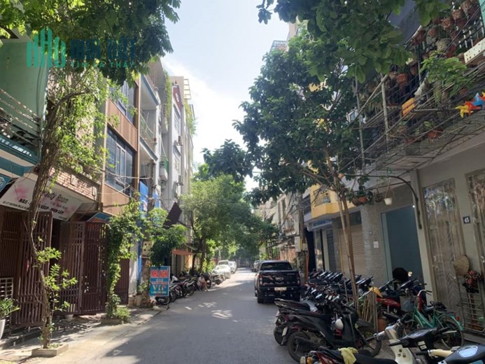 NHÀ ĐẸP TRẦN PHÚ/MỖ LAO HÀ ĐÔNG - Vỉa hè - Ô tô tránh - 63m2 - Kinh doanh đinh