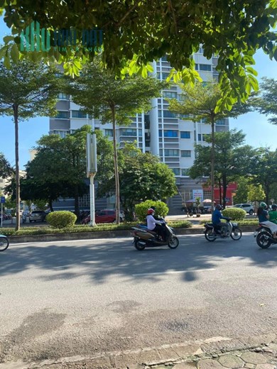 THU HỒI VỐN !! CHỈ 3.95 tỷ LẠC LONG QUÂN - TÂY HỒ nhà đẹp mê ly - 2 thoáng - 4 PN