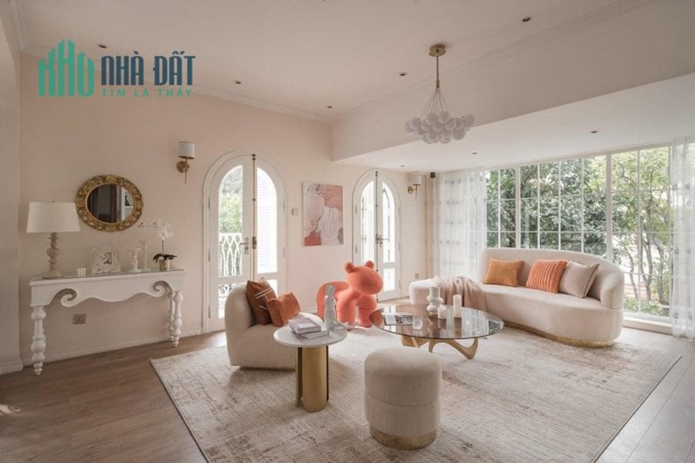 Biệt Thự 3 Mặt Tiền Độc Đáo Tại 226 Đường Bạch Đằng, Phường 24, Quận Bình Thạnh