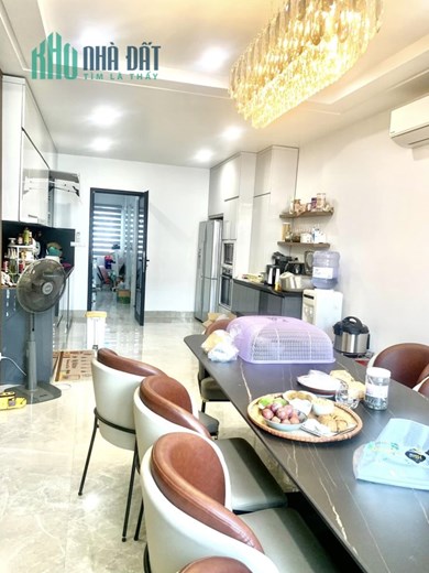 💥Nhà đẹp Nguyễn Văn Cừ, Long Biên, Dt 79 m2, 5 Tầng, Mt 5m, Gara Ô tô, Ở Kd Vp 11 tỷ💥
