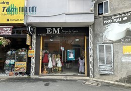 CHÍNH CHỦ SANG SHOP THỜI TRANG TÂM HUYẾT MẶT TIỀN ĐƯỜNG HOA ĐÀO - PHƯỜNG 2 - PHÚ NHUẬN - TP HỒ CHÍ