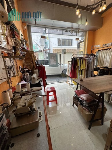 CHÍNH CHỦ SANG SHOP THỜI TRANG TÂM HUYẾT MẶT TIỀN ĐƯỜNG HOA ĐÀO - PHƯỜNG 2 - PHÚ NHUẬN - TP HỒ CHÍ