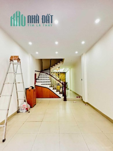 Cho thuê nhà nguyên căn tại phố Đồng Me, Mễ Trì làm văn phòng, nhà ở