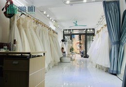 CẦN KHÁCH THUÊ NGUYÊN NHÀ NGUYỄN PHÚC LAI, ĐỐNG ĐA, KINH DOANH CỰC TỐT