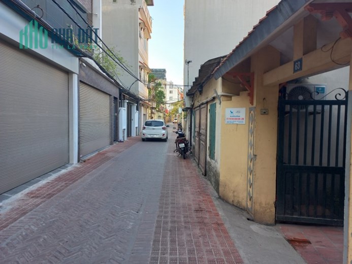 BÁN NHÀ ĐƯỜNG ĐÔNG NGẠC 82M2 MT 6M, GARA Ô TÔ Ở KINH DOANH VĂN PHÒNG HƠN 8 TỶ