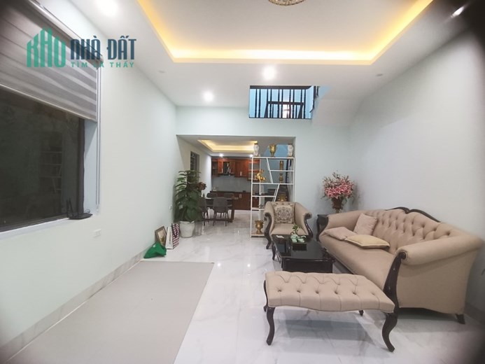 BÁN NHÀ ĐƯỜNG ĐÔNG NGẠC 82M2 MT 6M, GARA Ô TÔ Ở KINH DOANH VĂN PHÒNG HƠN 8 TỶ