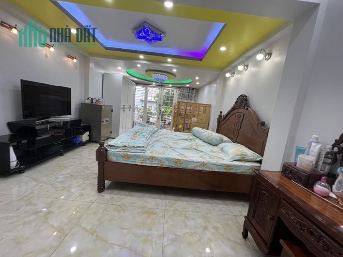 Ngộp  Cộng Hòa - F13 Tân Bình- 46m2 - HXH - 2 tầng
