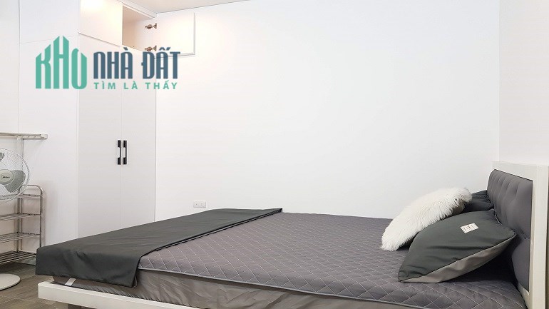 Cho thuê căn hộ mini giá rẻ tại Đội Cấn, Ba Đình, 25m2, 1PN, đầy đủ nội thất mới đẹp, thoáng