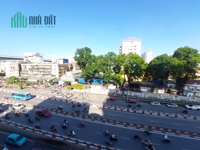 Mặt Phố Giải Phóng, 27m2, 5T, MT4.6m, 8Tỷ, Quán Ăn/Phòng Khám, 0977097287