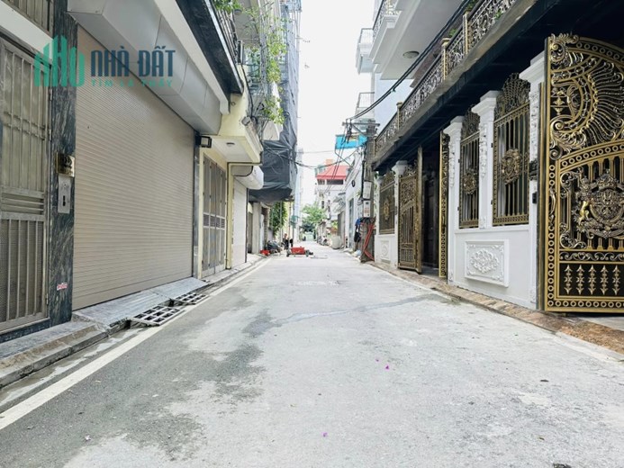 BÁN NHÀ TƯ ĐÌNH KHU A 38 QUÂN ĐỘI_ PHÂN LÔ _ LÔ GÓC_ THANG MÁY _ NỘI THẤT VÀI TỶ