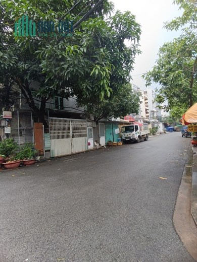 Bán gấp nhà lô góc đường số 1 BHH A 64m2 2 tầng chỉ 6,5 tỷ còn TL.