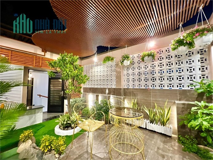 Smarthome 6 Tầng Thang máy, Full nội thất cao cấp – Phạm Văn Chiêu, Gò Vấp