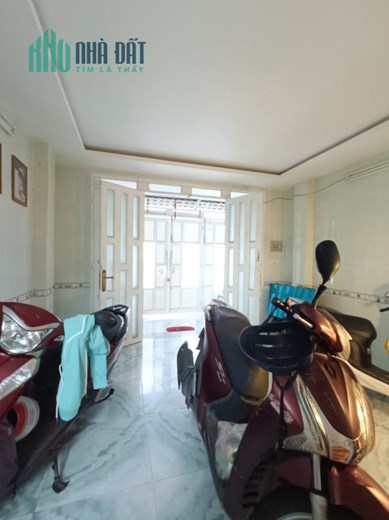 Bán Nhà Mặt Tiền Hoàng MInh Đạo 4m x14m Ngay Chợ Nhị Thiên Đường Chỉ 8.3 Tỷ