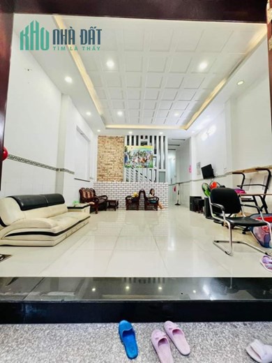 BÁN NHÀ HẺM 8M HÒA BÌNH, Q.TÂN PHÚ - 68M (4x17) A4 - 3 TẦNG BTCT - CHỈ 6 TỶ 1 TL
