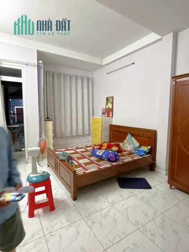 5 TẦNG - 52M2 - HẺM XE TẢI - SÁT MẶT TIỀN - TỈNH LỘ 10 GIÁ 4.4 TỶ