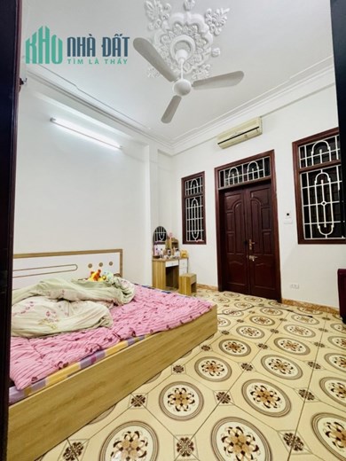 TT ĐỐNG ĐA - SÁT HỒ ĐIỀU HÒA - NGÕ NÔNG - CÁCH MẶT PHỐ CHÙA LÁNG 20M - CÁCH ĐƯỜNG LÁNG 50M - 42,