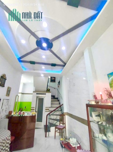 BÁN NHÀ HXH sát nhà-Khu NGUYỄN VĂN TRỖI - LÊ QUÝ ĐÔN - 4 tầng BTCT - CHỈ 4 TỶ NHỈNH