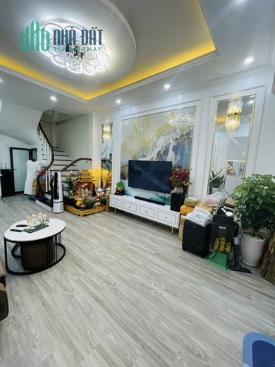BÁN NHÀ ĐẸP DỊCH VỌNG HẬU CẦU GIẤY, DÂN XÂY, Ở NGAY, 2 THOÁNG 35M2 GIÁ NHỈNH 4 TỶ