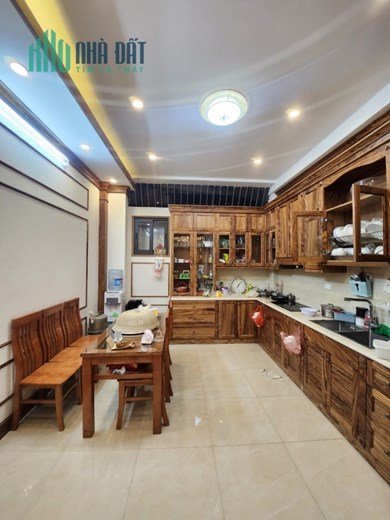 BÁN NHÀ CẠNH ĐH THƯƠNG MẠI CẦU GIẤY, PHÂN LÔ, ÔTÔ ĐỖ CỬA, 2 THOÁNG 50M2 NHỈNH 6 TỶ