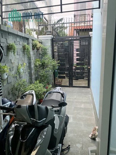 Bán Nhà Đặng Văn Bi, Trường Thọ, Thủ Đức, 87m2_7.8x11.8m, 3T, HXH Chỉ Nhỉnh 6 Tỷ, Tặng Nội Thất Xịn