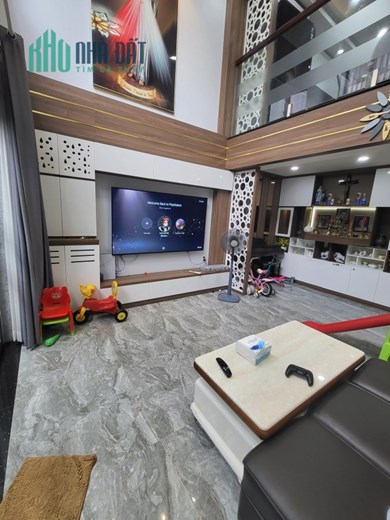 Bán Gấp Nhà Nguyễn Kiệm 80m2, Giảm 1.6 tỷ, gần HXH  Còn 6.x Tỷ