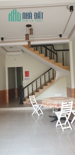 MẶT TIỀN SƠN TRÀ VỊ TRÍ SIÊU ĐẸP, GẦN SÁT BIỂN KHÁCH DU LỊCH QUA LẠI ĐÔNG ĐÚC, GẦN CHỢ, TRƯỜNG HỌC.